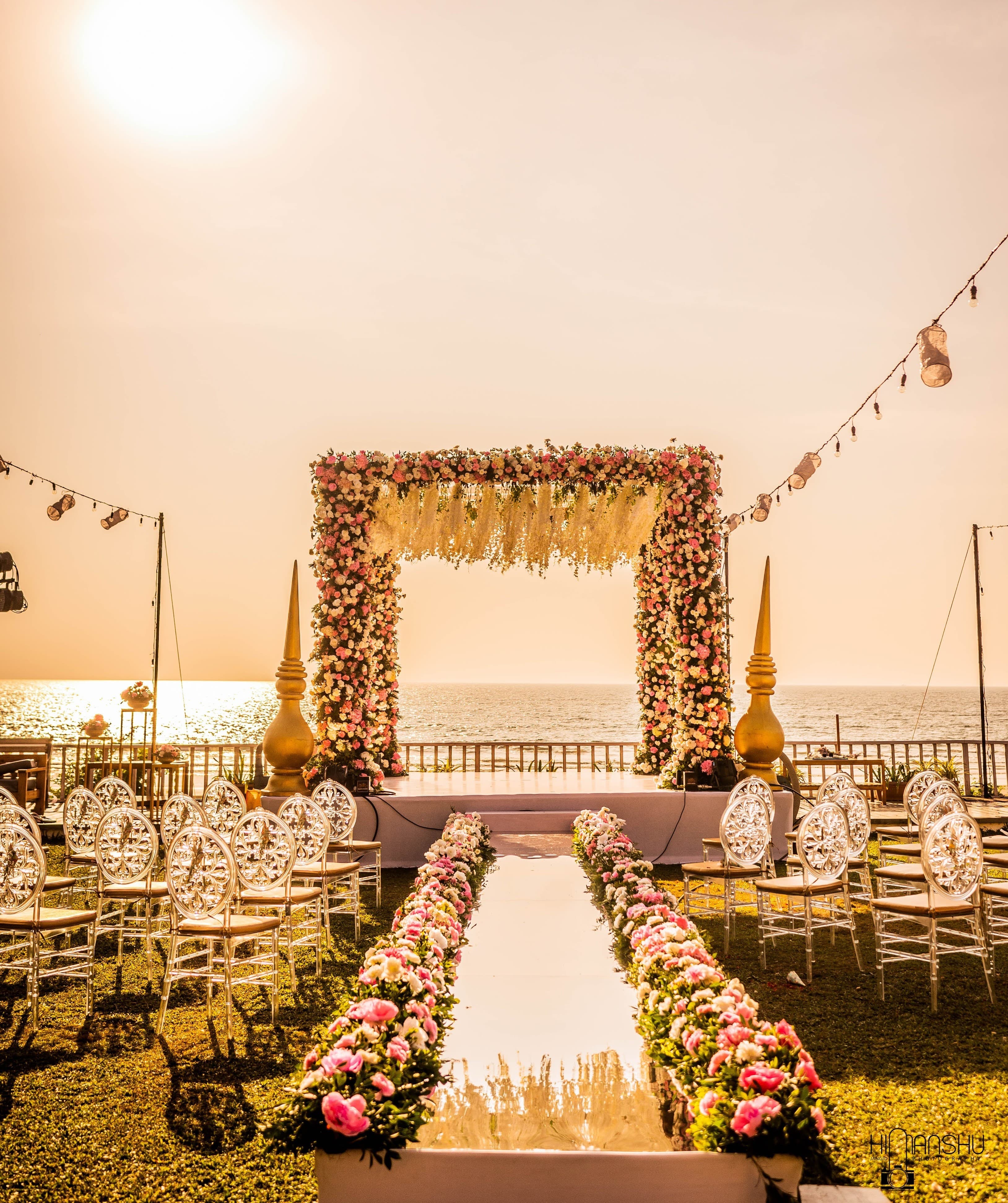 Decor & Theme Curation