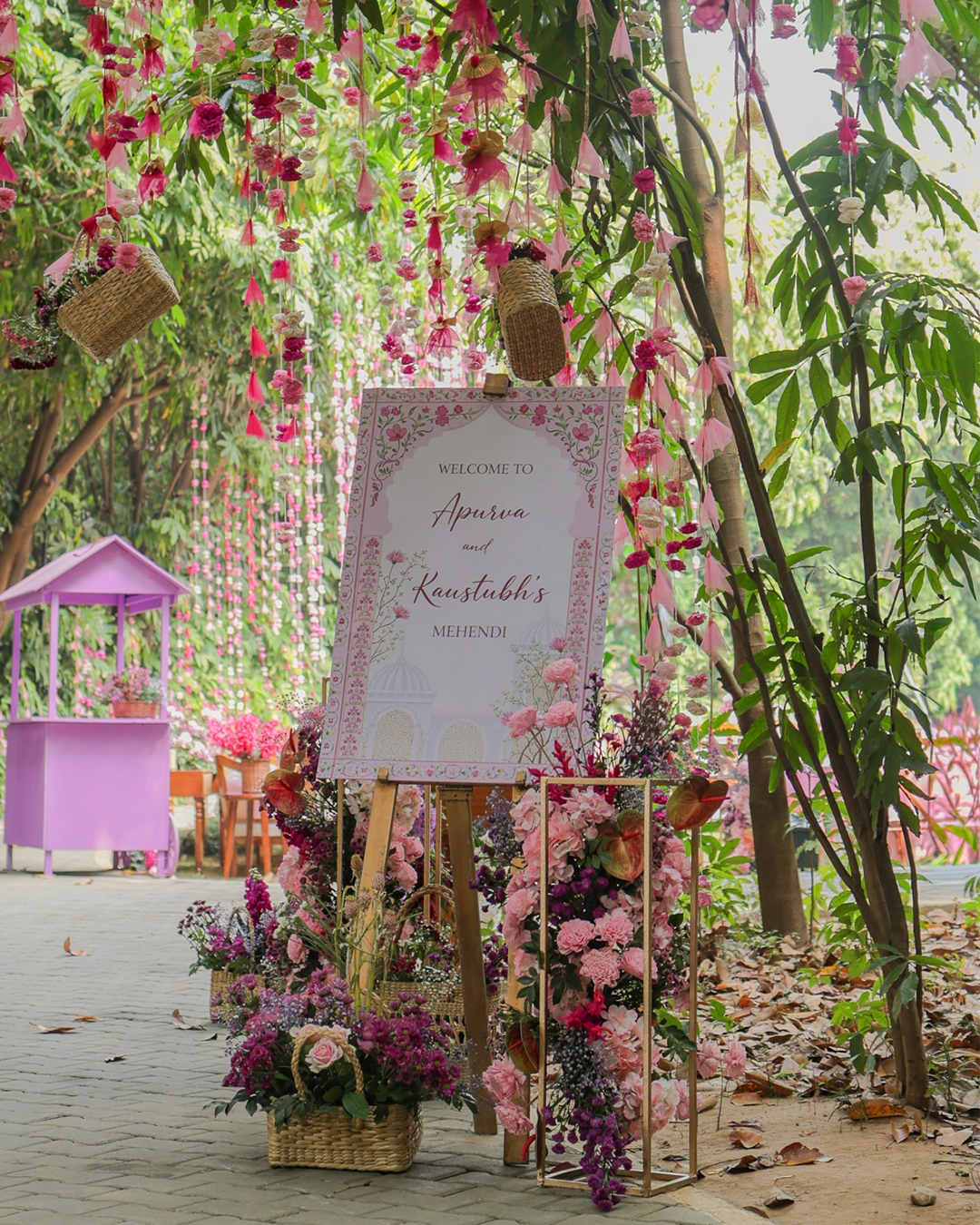 Floral Frame Board
